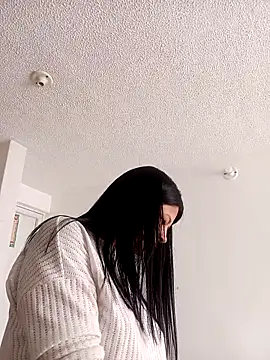 Snapshot of bri_ali chatting on 02.20.25 bri ali online show from 02.20.25