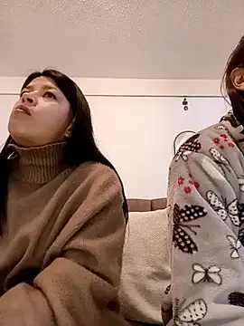 Snapshot of bri_ali chatting on 03.07.25 bri ali online show from 03.07.25