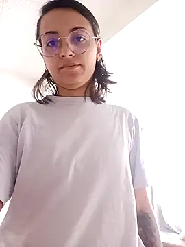 Snapshot of bri_ali chatting on 03.13.25 bri ali online show from 03.13.25