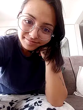 Snapshot of bri_ali chatting on 03.16.25 bri ali online show from 03.16.25