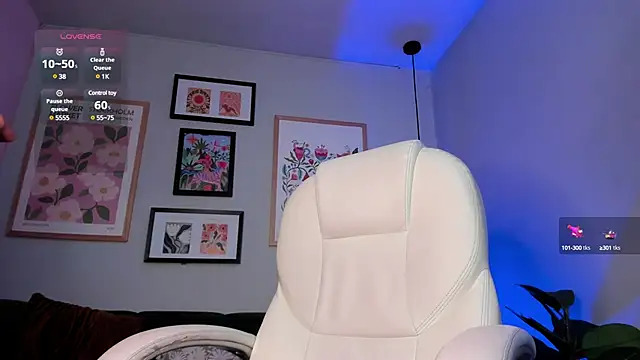 Snapshot of nina__dixon chatting on 03.02.25 nina dixon online show from 03.02.25