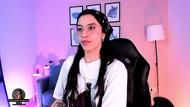 Snapshot of nina__dixon chatting on 09.13.25 nina dixon online show from 09.13.25