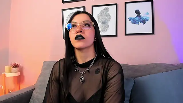 Snapshot of nina__dixon chatting on 02.05.26 nina dixon online show from 02.05.26