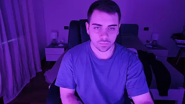 alexx0904 online show from 03.16.25