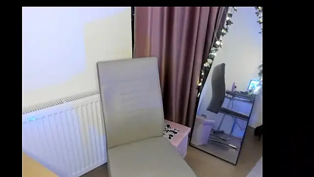 LadyLyanna online show from 03.07.25