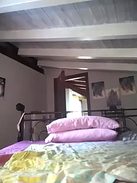 divinaerotica online show from 04.17.26