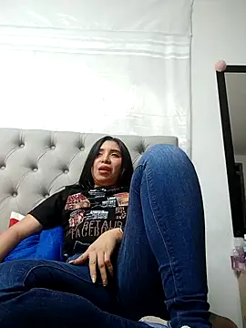 Antoneella vz online show from 11.14.25