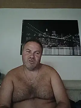 Snapshot of Pourleplasirs chatting on 07.16.26 Pourleplasirs online show from 07.16.26