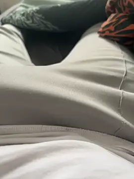 Snapshot of Mo_2003 chatting on 01.28.25 Mo 2003 online show from 01.28.25