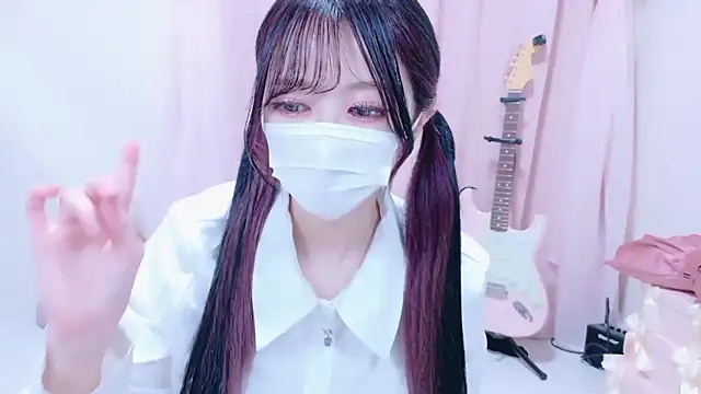 Megu-mimi online show from 10.26.25