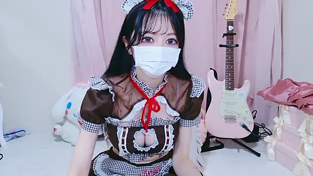 Snapshot of Megu-mimi chatting on 02.22.26 Megu-mimi online show from 02.22.26