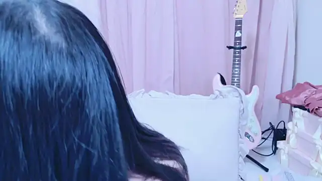 Snapshot of Megu-mimi chatting on 03.11.26 Megu-mimi online show from 03.11.26