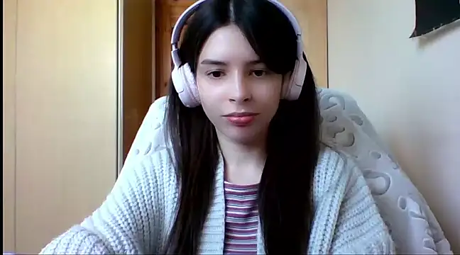 LariceSexy online show from 02.28.25