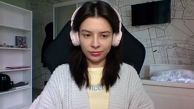 LariceSexy online show from 11.21.25