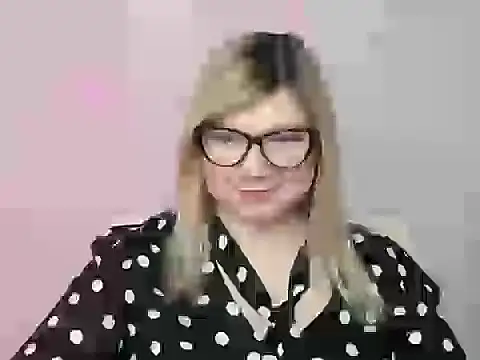 Lola moree online show from 10.18.25