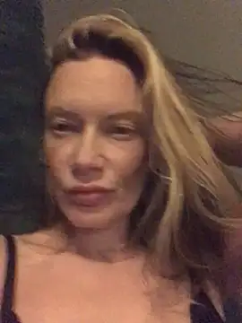 blondey206 online show from 03.13.25