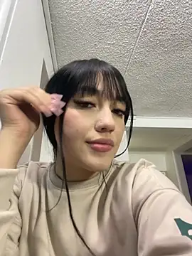 Melody rousse  online show from 10.28.25