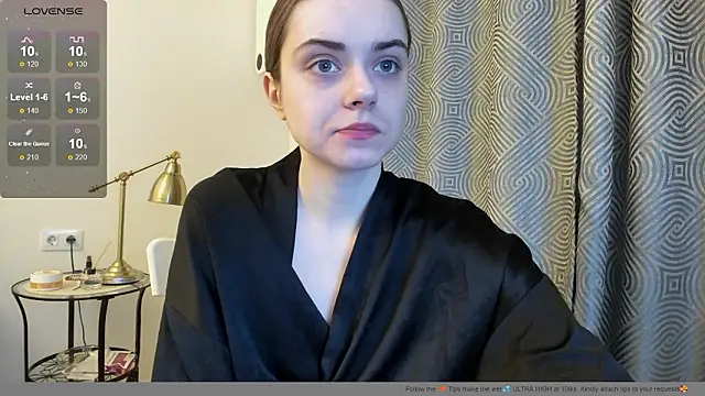 Snapshot of Hustle_Babyy chatting on 02.11.26 Hustle Babyy online show from 02.11.26