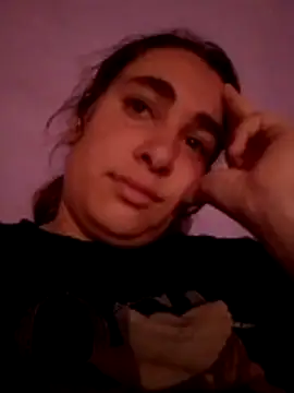 Snapshot of sexy_lady2 chatting on 12.22.25 sexy lady2 online show from 12.22.25