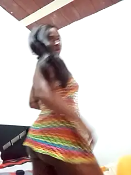 Almasexi online show from 02.04.25