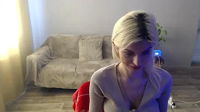 SexyBeatriice online show from 03.12.26