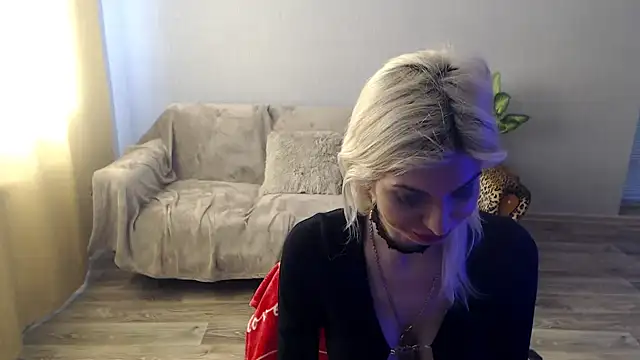 SexyBeatriice online show from 03.29.26