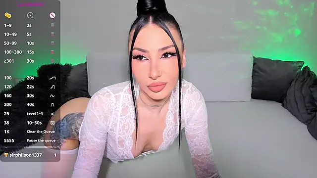 Snapshot of VickyBooXXX chatting on 03.17.26 VickyBooXXX online show from 03.17.26