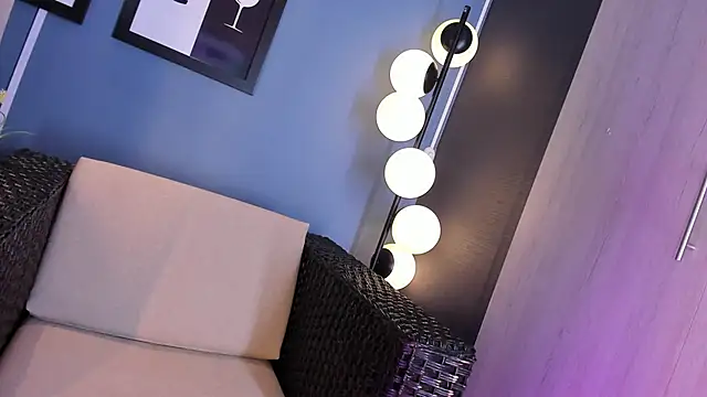 AliDiaz  online show from 02.17.25