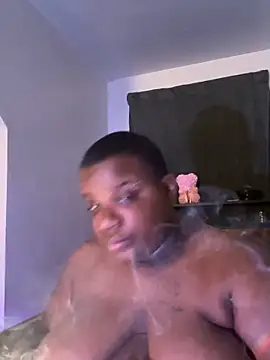 Snapshot of tiptrx chatting on 04.10.26 tiptrx online show from 04.10.26