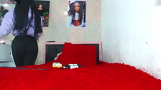 k stormi  online show from 04.07.26