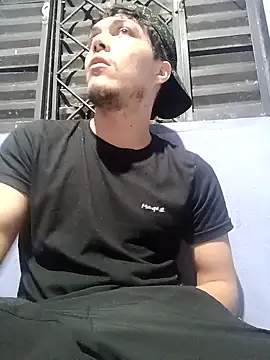 Snapshot of JapeDoBryan chatting on 01.29.25 JapeDoBryan online show from 01.29.25