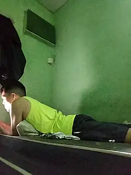 Snapshot of JapeDoBryan chatting on 03.01.25 JapeDoBryan online show from 03.01.25