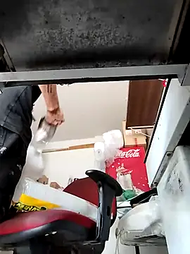 Snapshot of JapeDoBryan chatting on 03.21.25 JapeDoBryan online show from 03.21.25