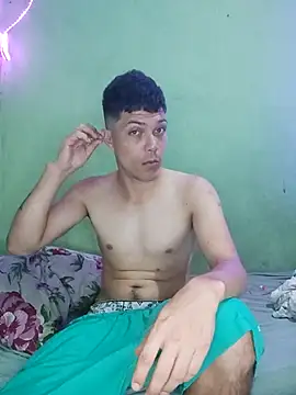 Snapshot of JapeDoBryan chatting on 10.03.25 JapeDoBryan online show from 10.03.25