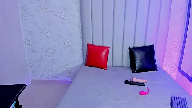 BlondieCutee online show from 03.20.26