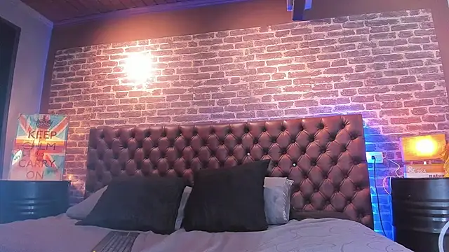 Snapshot of Thomas_May4rs chatting on 02.20.25 Thomas May4rs online show from 02.20.25