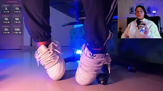 aleya bliss online show from 11.25.25