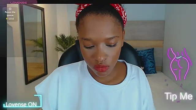 brendathompson  online show from 09.23.25