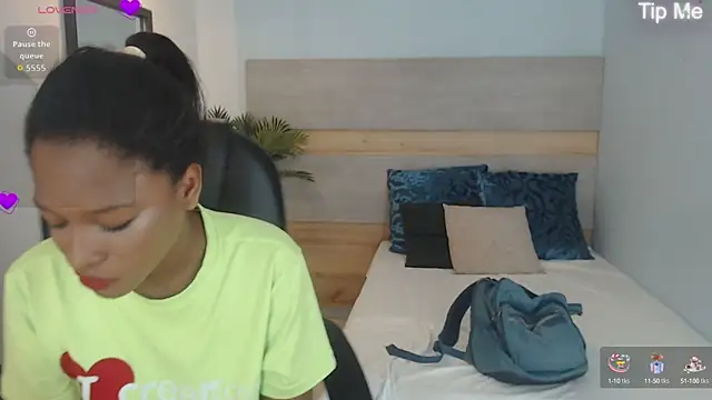 brendathompson  online show from 09.26.25