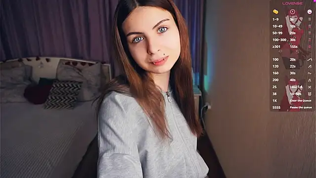 ErlinaBuoy online show from 02.19.25