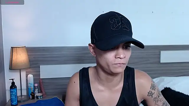 Liiamthompson online show from 12.03.25