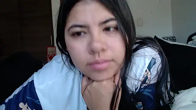 Snapshot of viccky_vick chatting on 01.09.26 viccky vick online show from 01.09.26