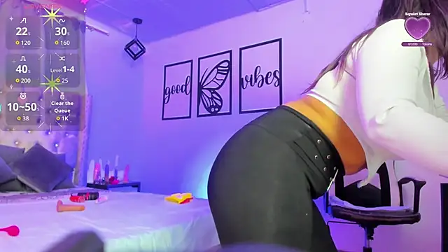 nicolee millerr online show from 01.07.26