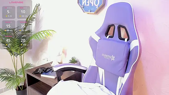 yeikafoxy online show from 02.27.25