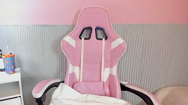 yeikafoxy online show from 03.03.26