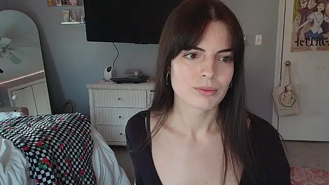 Snapshot of princesselysia chatting on 03.26.26 princesselysia online show from 03.26.26