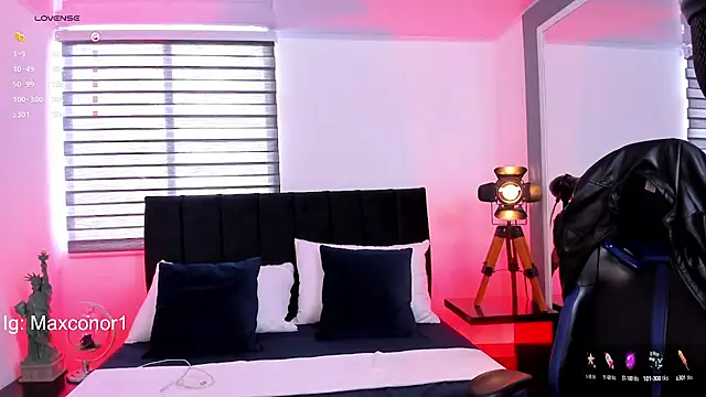 Max Conor1 online show from 03.08.25