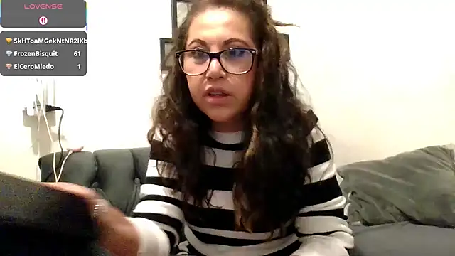 MirandaLatinaLovely online show from 11.29.25