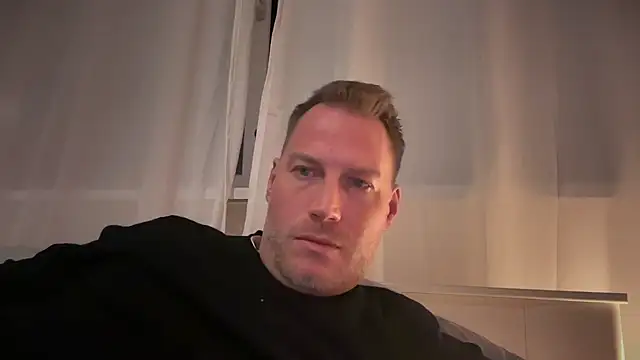 Christian87xxx online show from 10.03.25