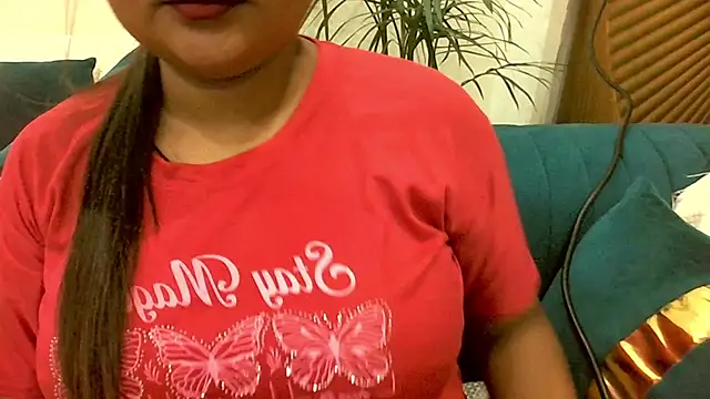Snapshot of Kannu- chatting on 05.22.26 Kannu- online show from 05.22.26